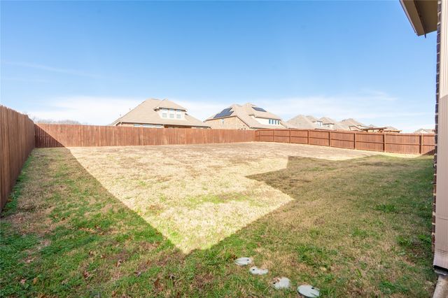 9101 Waters Lane, Rowlett, TX 75089