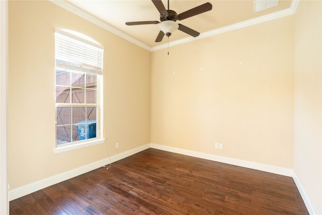 9101 Waters Lane, Rowlett, TX 75089