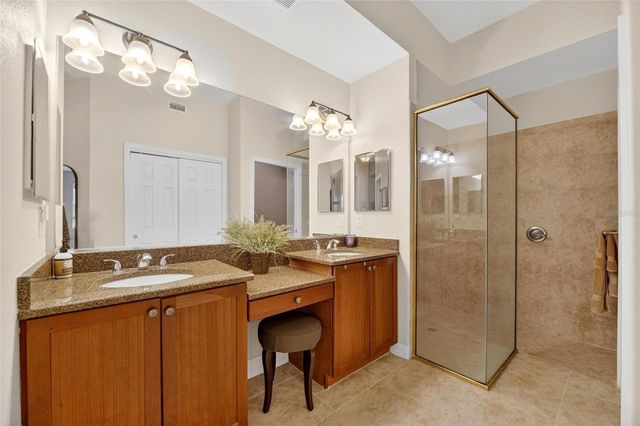 1423 EMERALD DUNES DRIVE, Sun City Center, FL 33573
