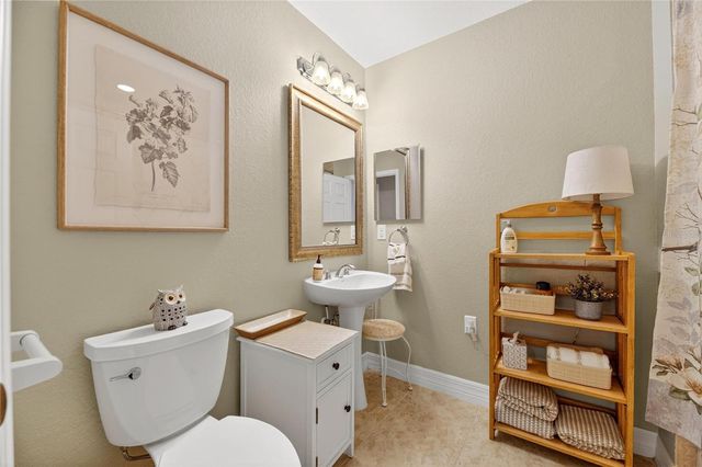 1423 EMERALD DUNES DRIVE, Sun City Center, FL 33573