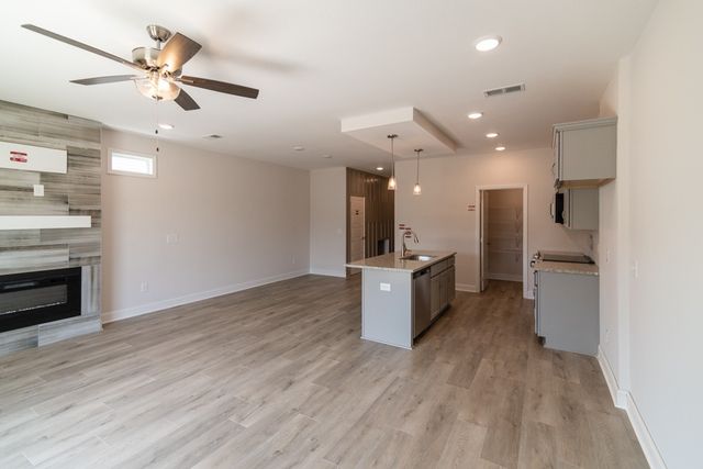 618 Southern Pass Run, Clarksville, TN 37043