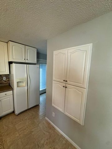 420 14th Avenue S, Fargo, ND 58103