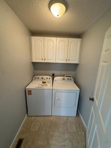 420 14th Avenue S, Fargo, ND 58103