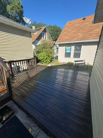 420 14th Avenue S, Fargo, ND 58103