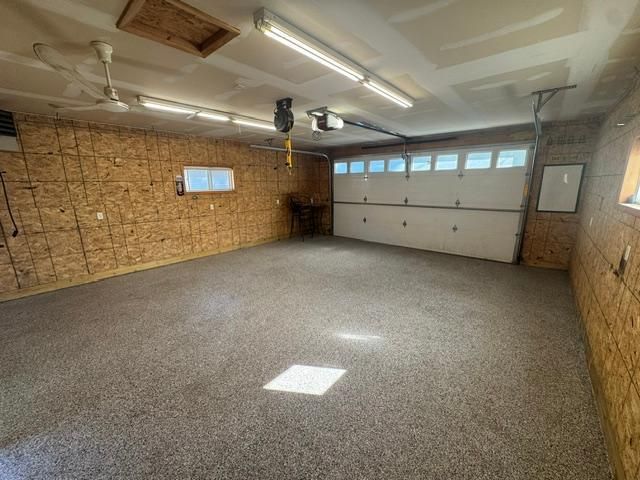 420 14th Avenue S, Fargo, ND 58103