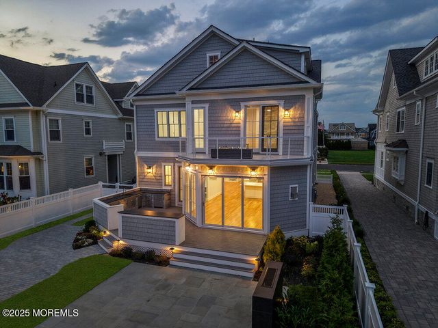 11 Union Avenue, Spring Lake, NJ 07762