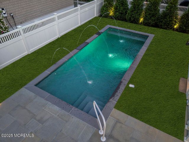 11 Union Avenue, Spring Lake, NJ 07762