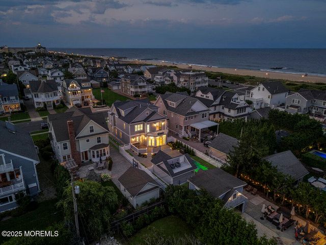 11 Union Avenue, Spring Lake, NJ 07762