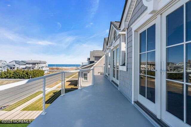 11 Union Avenue, Spring Lake, NJ 07762