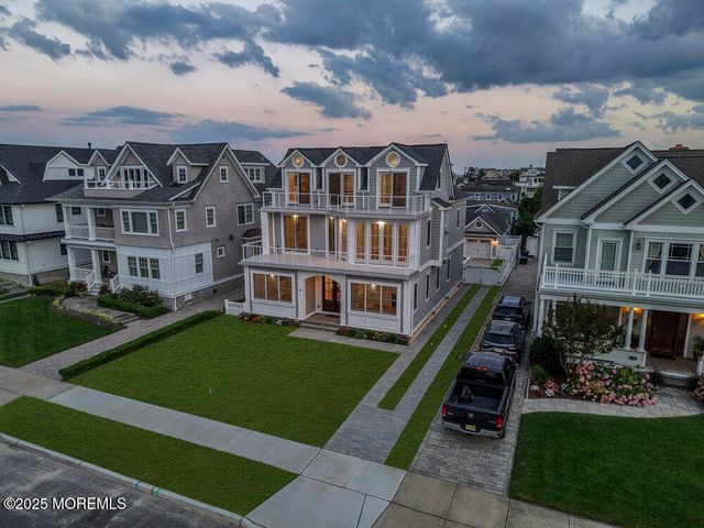 11 Union Avenue, Spring Lake, NJ 07762