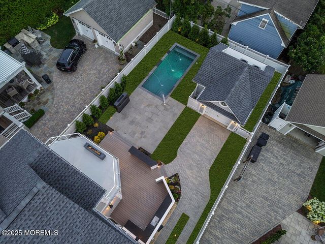 11 Union Avenue, Spring Lake, NJ 07762