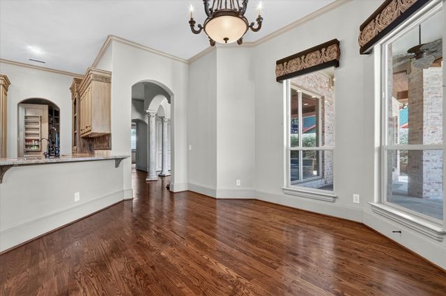 6032 Burgundy Road, Dallas, TX 75230