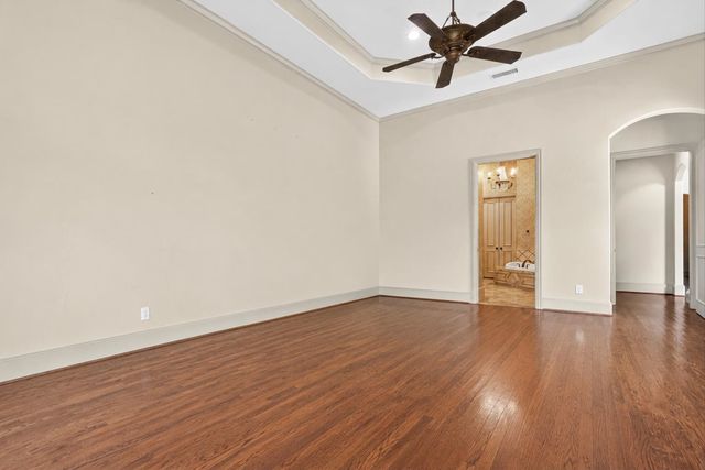 6032 Burgundy Road, Dallas, TX 75230