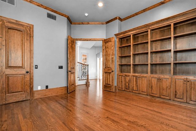 6032 Burgundy Road, Dallas, TX 75230
