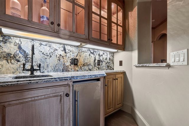 6032 Burgundy Road, Dallas, TX 75230