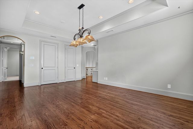 6032 Burgundy Road, Dallas, TX 75230