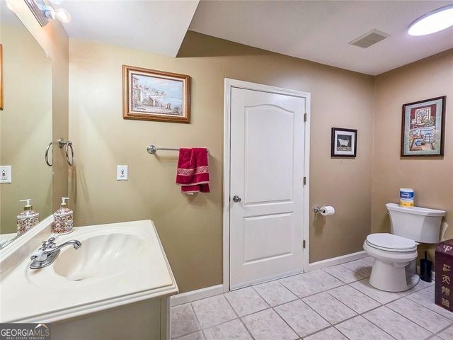 1973 Blue Heron Way, Lawrenceville, GA 30043