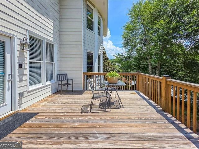 1973 Blue Heron Way, Lawrenceville, GA 30043