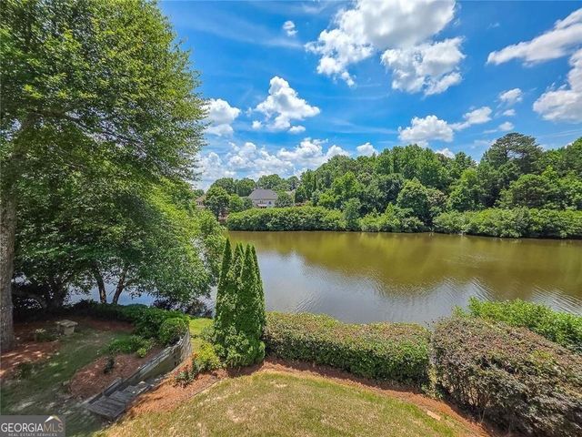 1973 Blue Heron Way, Lawrenceville, GA 30043