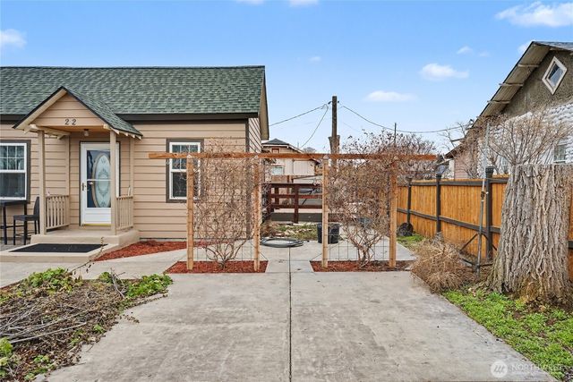 22 S Elder Street, Soap Lake, WA 98851