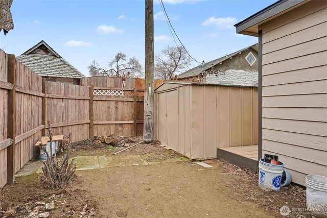 22 S Elder Street, Soap Lake, WA 98851