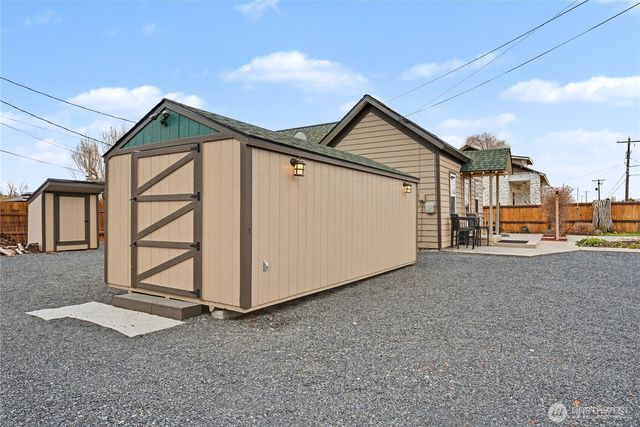 22 S Elder Street, Soap Lake, WA 98851