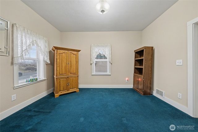 22 S Elder Street, Soap Lake, WA 98851