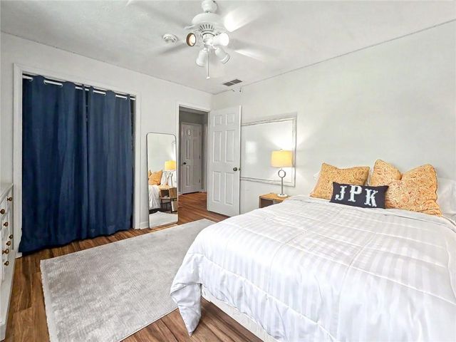 886 Ryan Lane SW, Lilburn, GA 30047