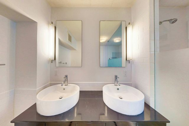 345 Harvard St 2 E-F, Cambridge, MA 02138