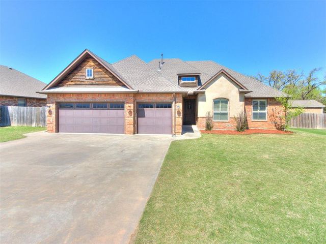 10915 Sara Court, Midwest City, OK 73130