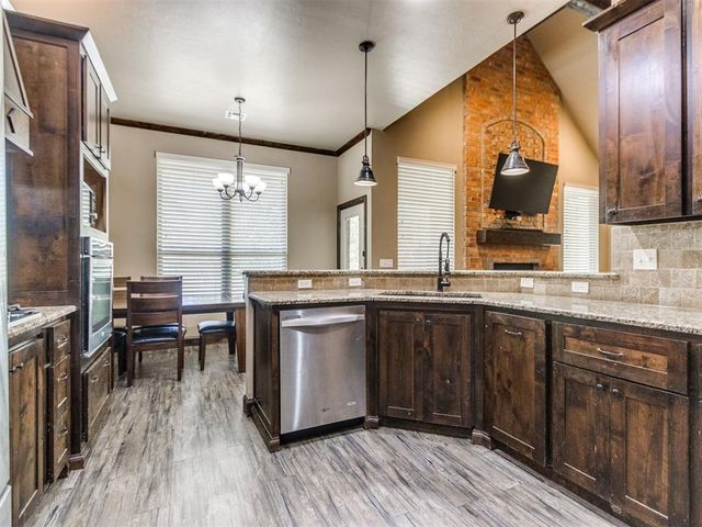 10915 Sara Court, Midwest City, OK 73130