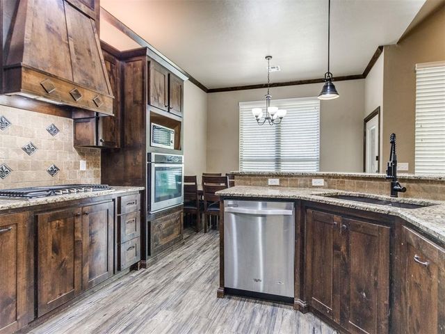 10915 Sara Court, Midwest City, OK 73130