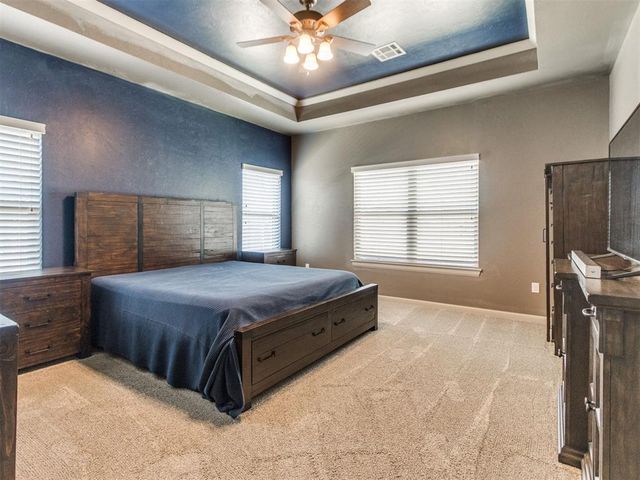 10915 Sara Court, Midwest City, OK 73130