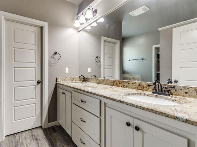 10915 Sara Court, Midwest City, OK 73130