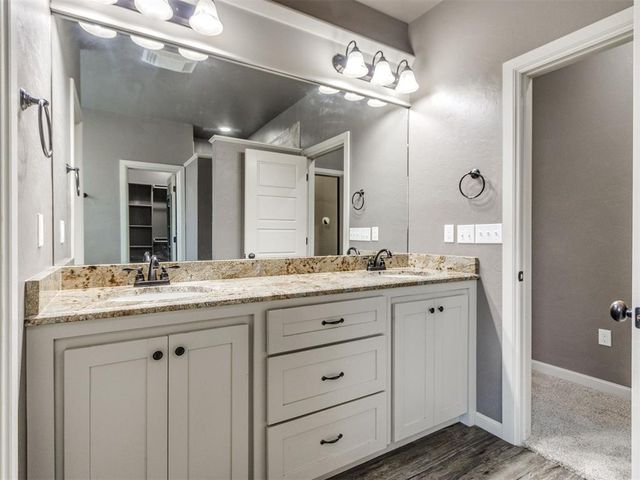 10915 Sara Court, Midwest City, OK 73130