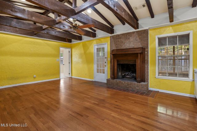 119 Fern Valley Road, Brandon, MS 39042