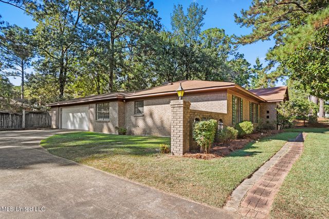 119 Fern Valley Road, Brandon, MS 39042