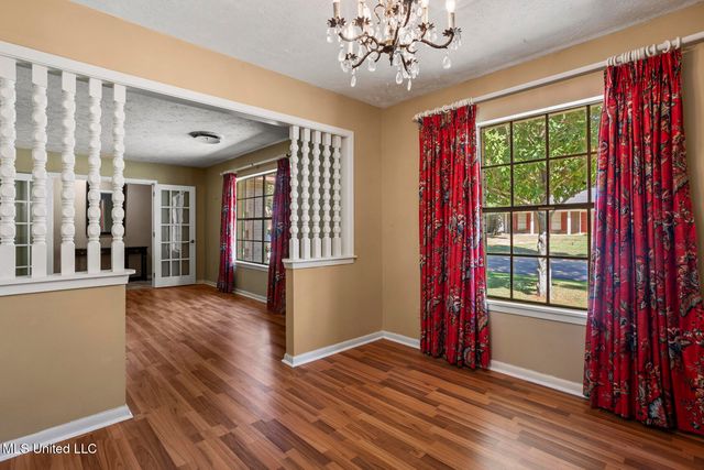 119 Fern Valley Road, Brandon, MS 39042