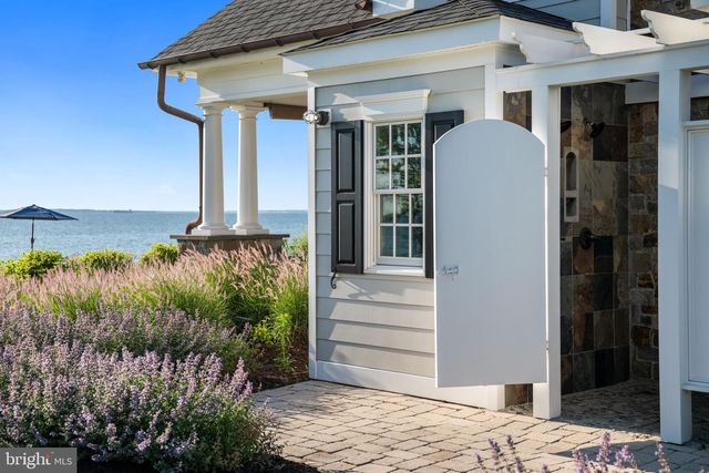 7328 KENT POINT RD, Stevensville, MD 21666