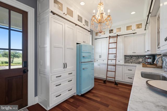 7328 KENT POINT RD, Stevensville, MD 21666
