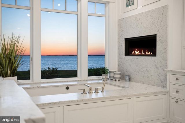 7328 KENT POINT RD, Stevensville, MD 21666