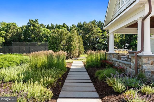 7328 KENT POINT RD, Stevensville, MD 21666