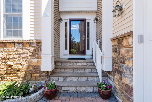 55 Sydney Court, Atlantic Highlands, NJ 07716