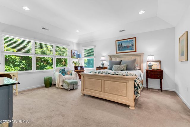 55 Sydney Court, Atlantic Highlands, NJ 07716