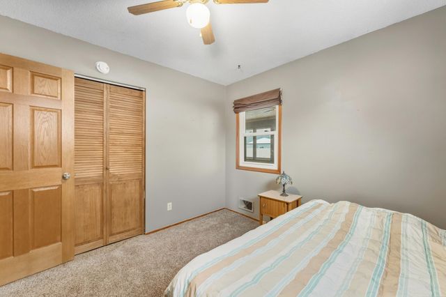 3330 68th Court E, Inver Grove Heights, MN 55076