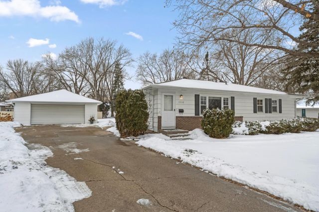 3330 68th Court E, Inver Grove Heights, MN 55076