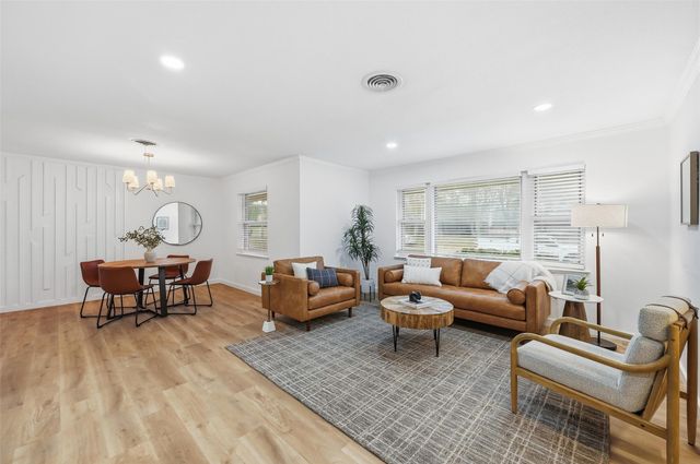 816 Green Cove Lane, Dallas, TX 75232