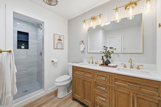 816 Green Cove Lane, Dallas, TX 75232