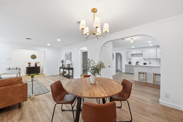 816 Green Cove Lane, Dallas, TX 75232