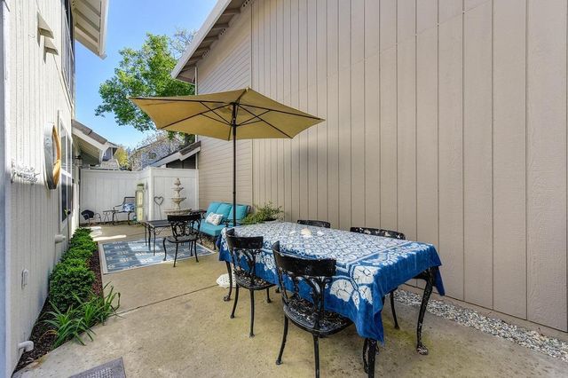 919 Blue Rapids Dr, Folsom, CA 95630